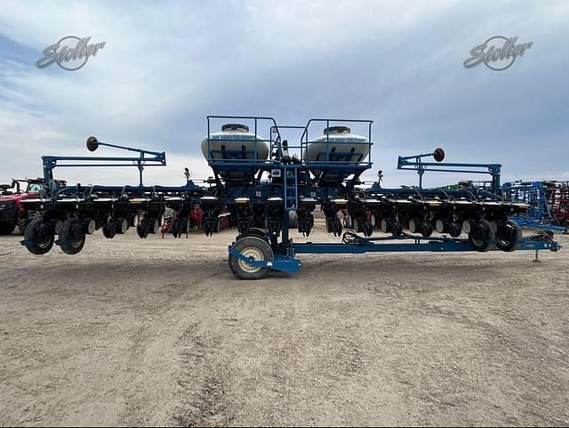 Image of Kinze 3660ASD equipment image 1