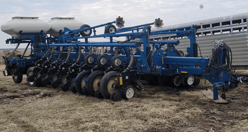 Main image Kinze 3800