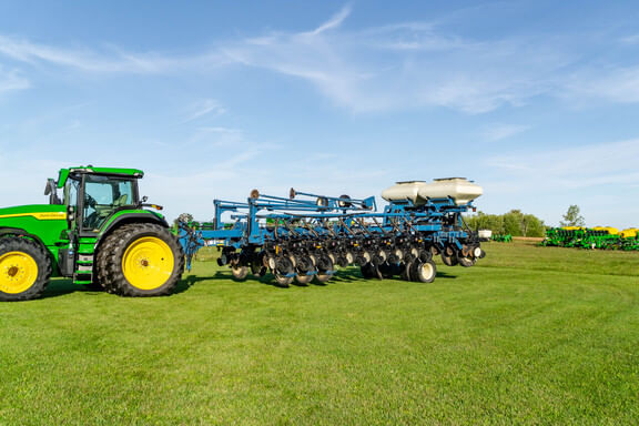 2010 Kinze 3800ASD Equipment Image0