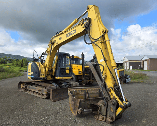 Image of Kobelco 140SR equipment image 2