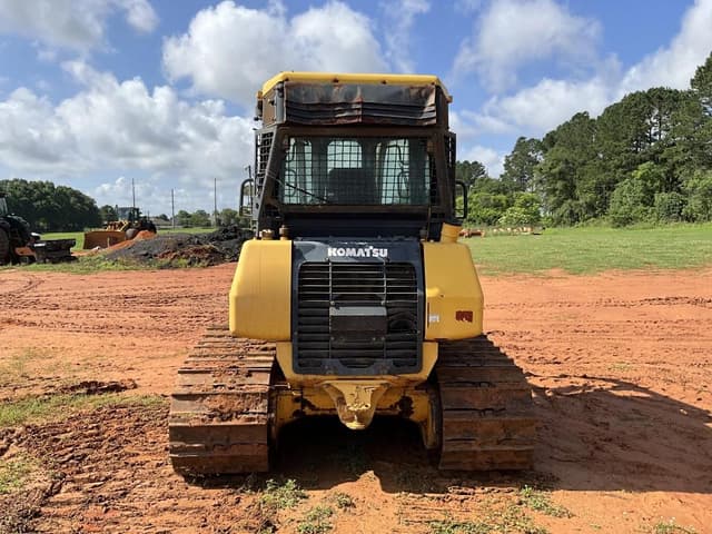 Image of Komatsu D39PX-22 equipment image 3