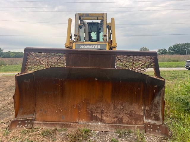 Image of Komatsu D65EX-15 equipment image 2