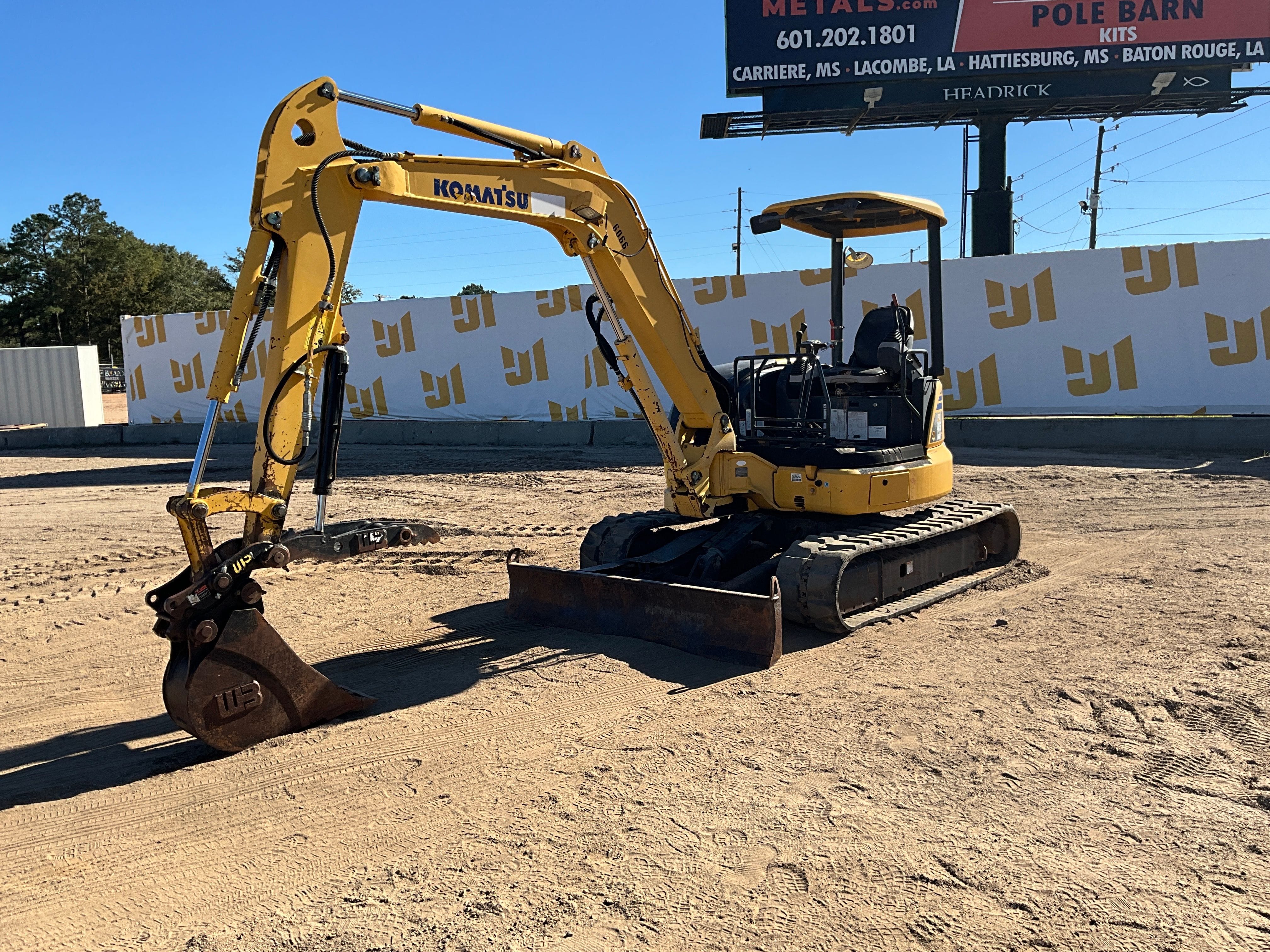 Main image Komatsu PC45MR-3