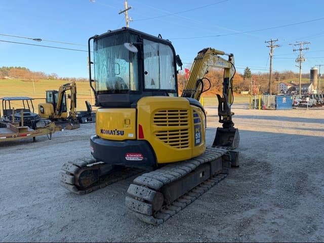 Image of Komatsu PC55MR-3 equipment image 4