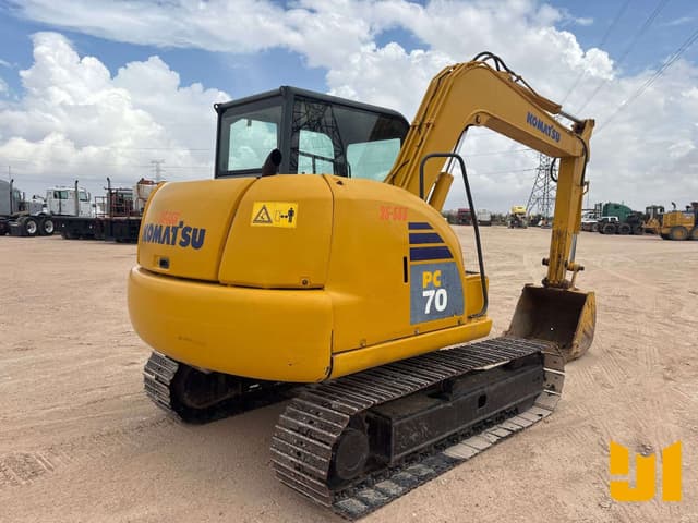 Image of Komatsu PC70-8 equipment image 4