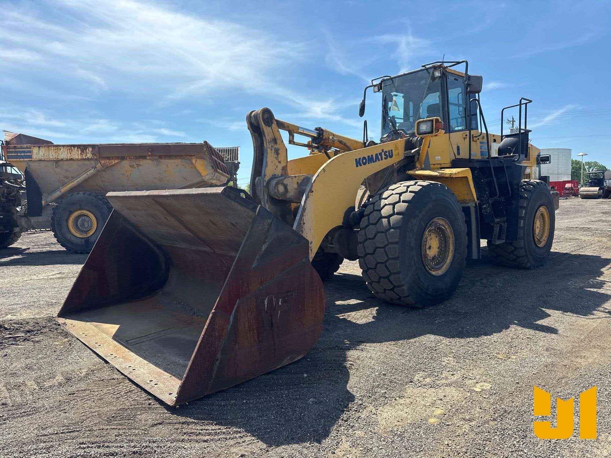 2010 Komatsu WA500-6 Equipment Image0