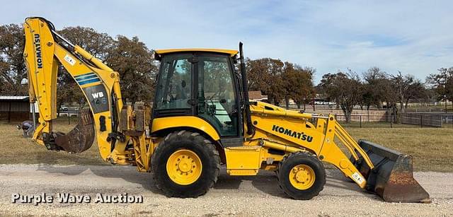 Image of Komatsu WB146 equipment image 3