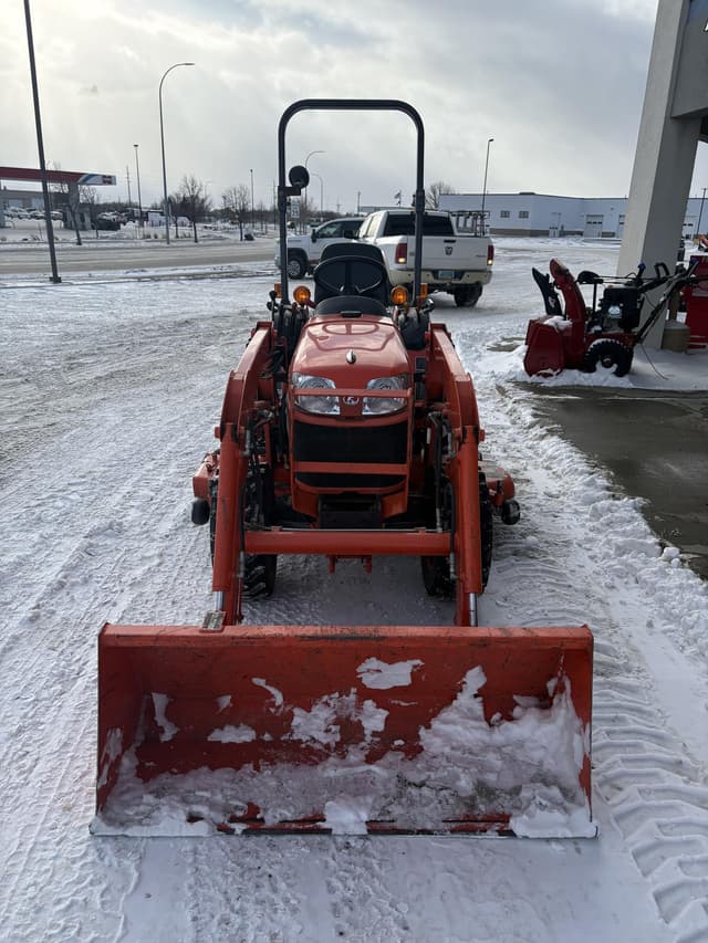 Image of Kubota B2620HSD equipment image 3