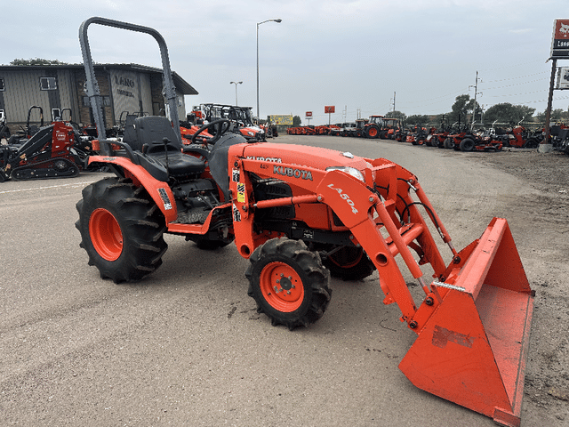 Image of Kubota B3200HSD equipment image 1
