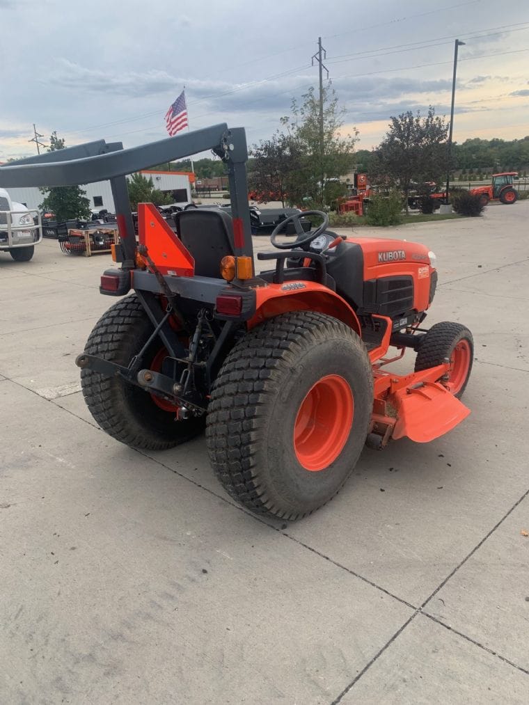 2010 Kubota B3200 Equipment Image0