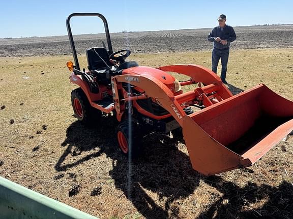 Image of Kubota BX2360 equipment image 2