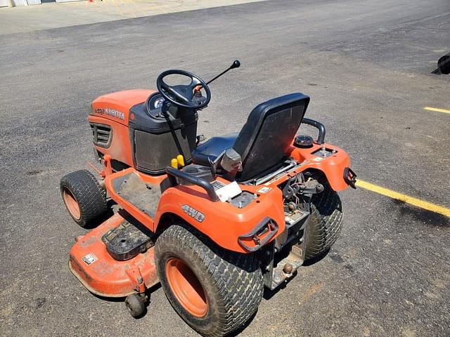 Image of Kubota BX2360 equipment image 2