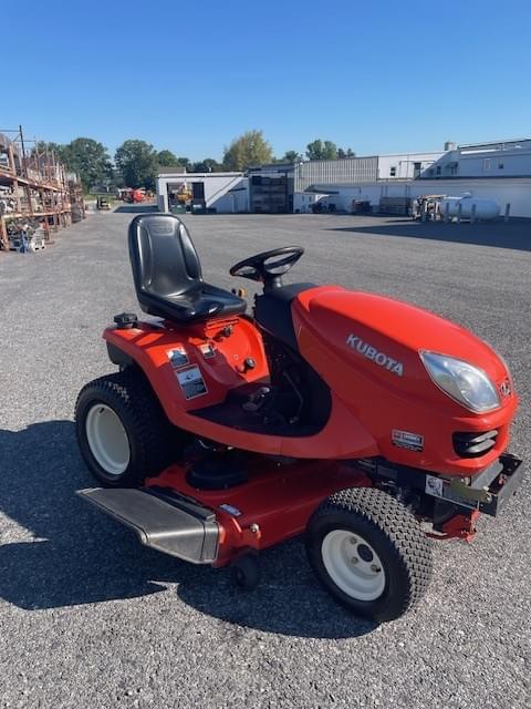 Image of Kubota GR2110 equipment image 2