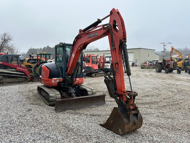 Image of Kubota KX057-4 equipment image 4