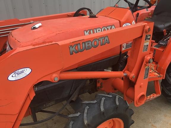 2010 Kubota L2800 Tractors Less than 40 HP for Sale | Tractor Zoom