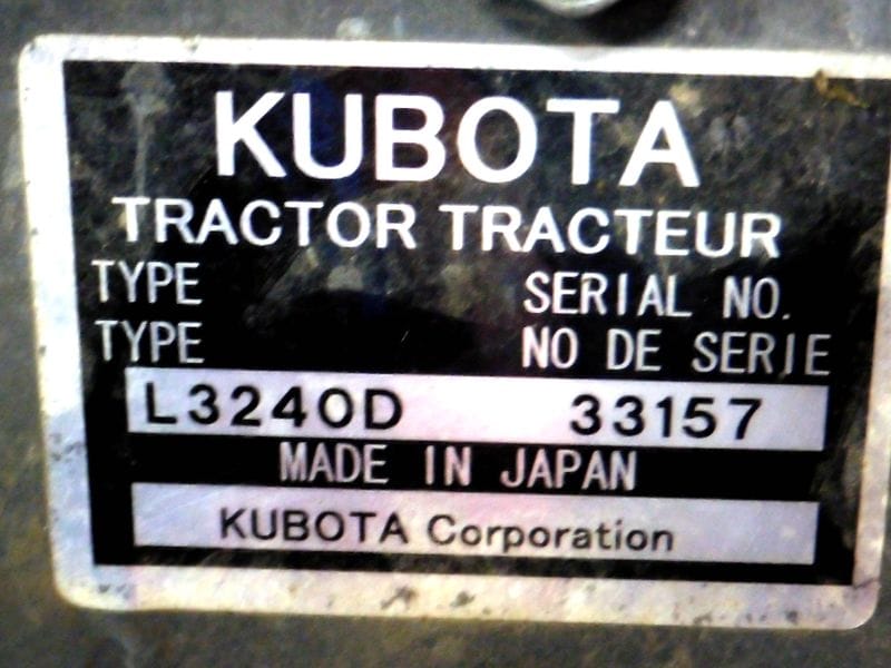 2010 Kubota L3240D Equipment Image0