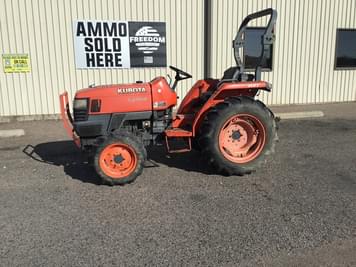 Main image Kubota L3400