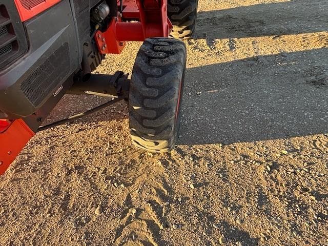 Image of Kubota L3400 equipment image 2