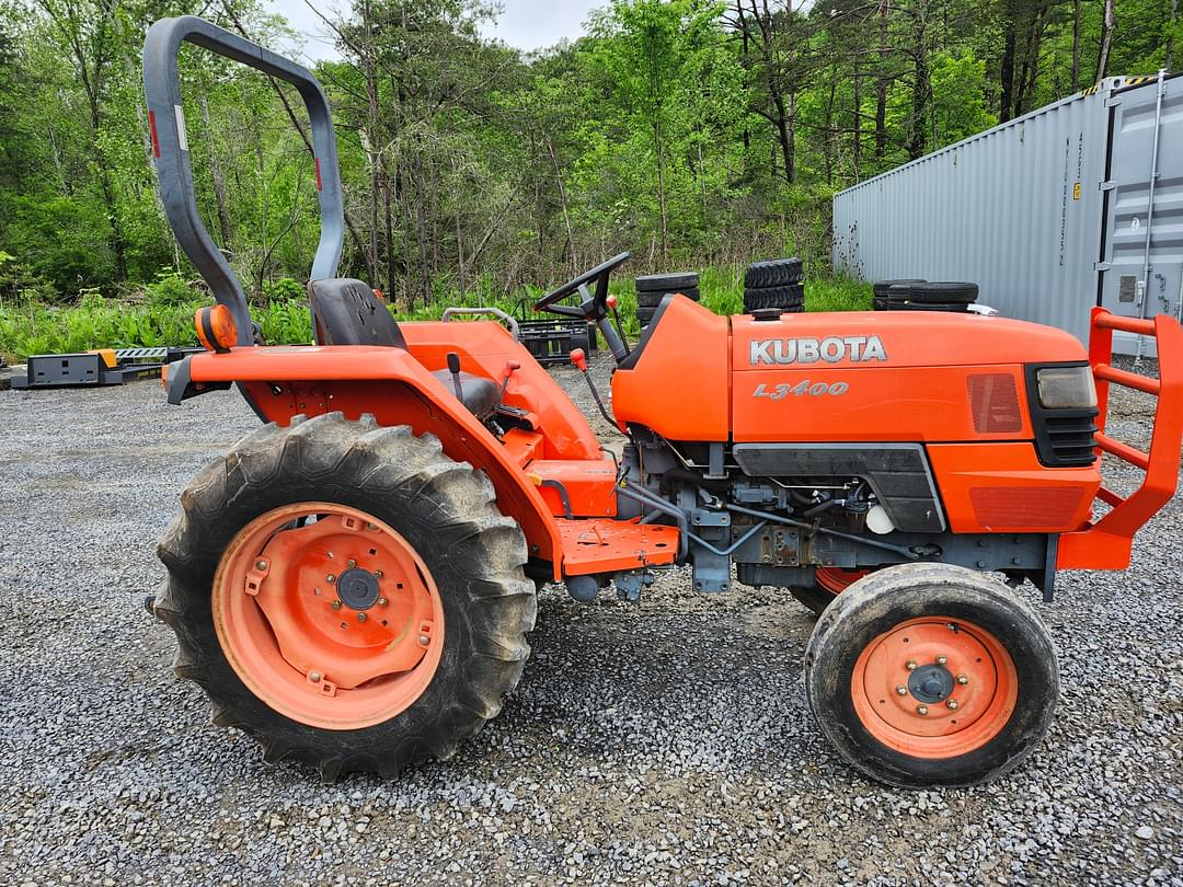 Image of Kubota L3400 Primary image