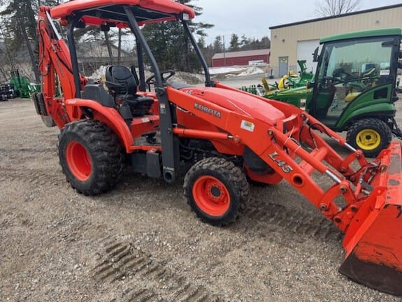 2010 Kubota L45 Equipment Image0
