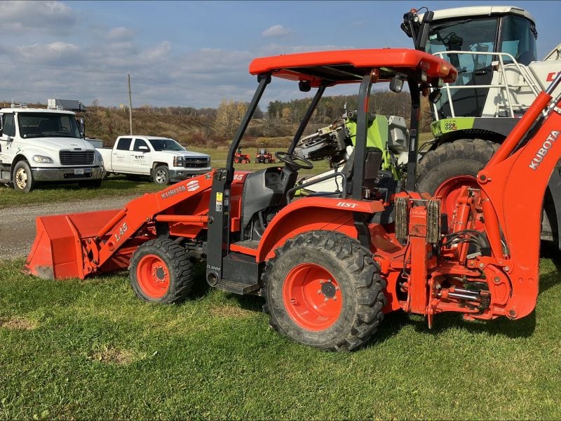 2010 Kubota L45 Equipment Image0