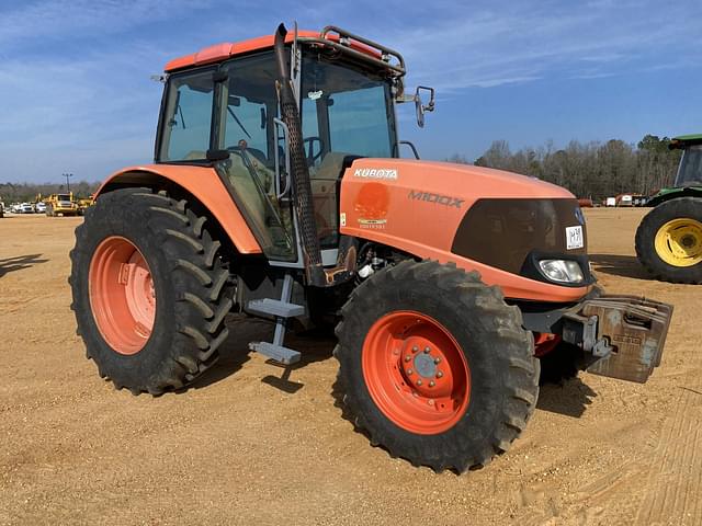 Image of Kubota M100X equipment image 3