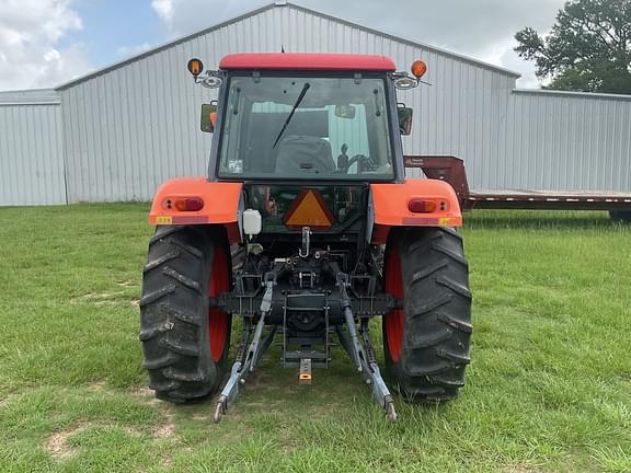 Image of Kubota M110 equipment image 4