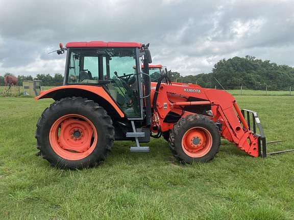 Image of Kubota M110 equipment image 3