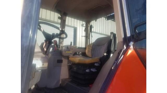 Image of Kubota M126X equipment image 1