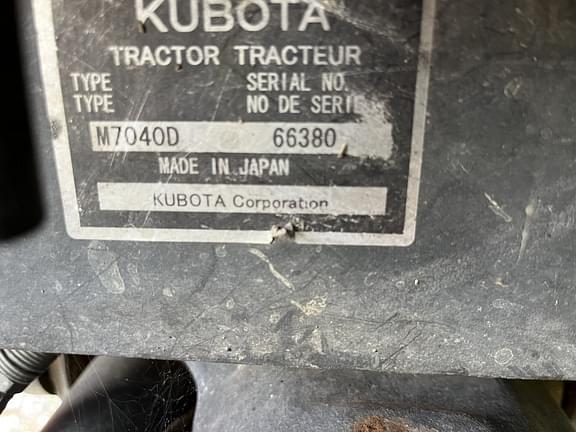 Image of Kubota M7040 equipment image 1