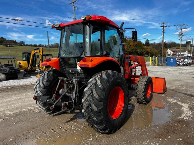 Image of Kubota M8540 equipment image 4