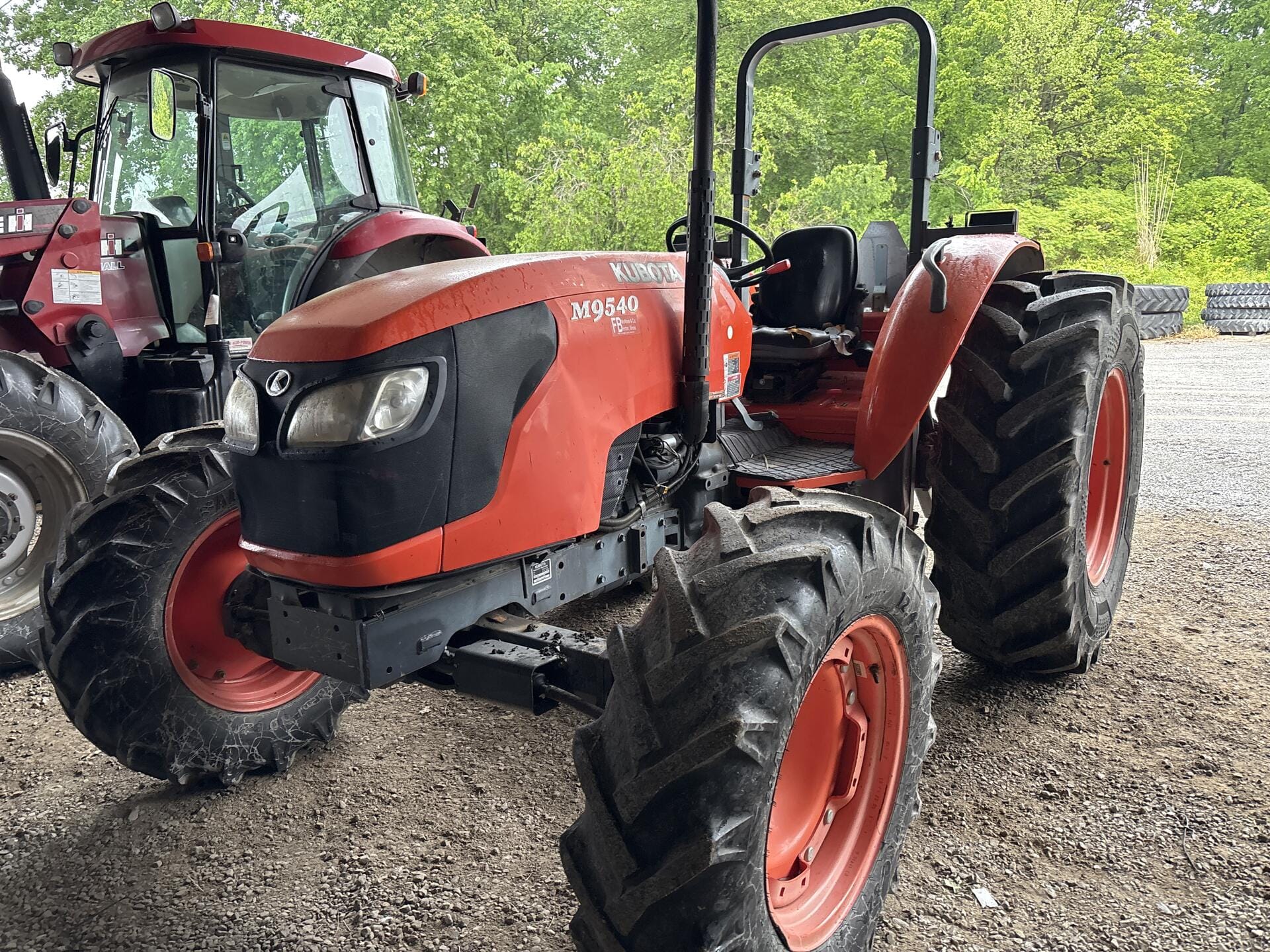 2010 Kubota M9540 Equipment Image0