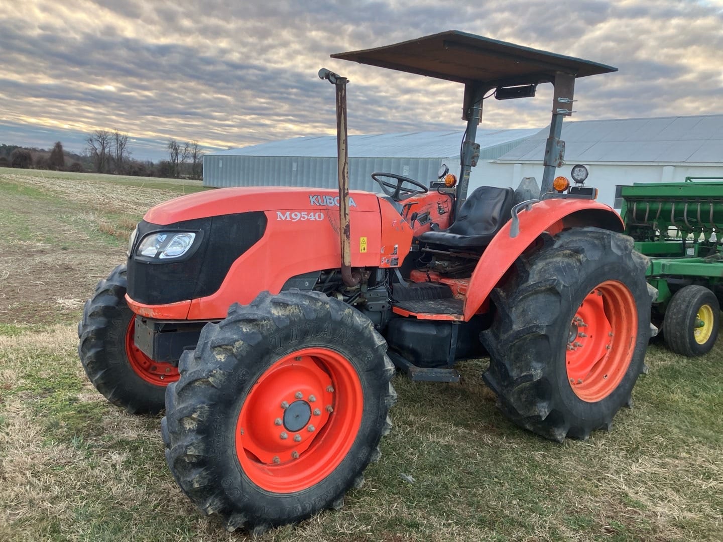 2010 Kubota M9540 Equipment Image0