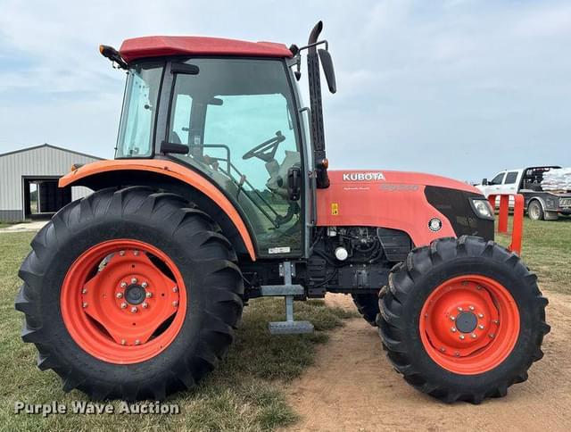 Image of Kubota M9540 equipment image 3