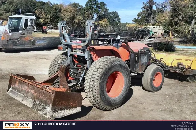 Image of Kubota MX4700 equipment image 4