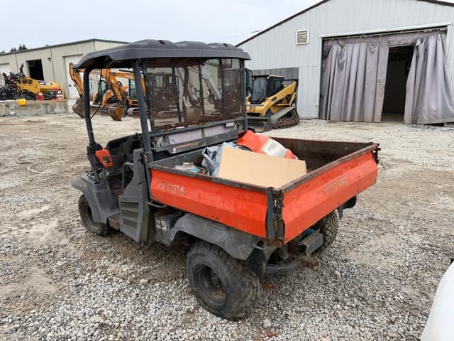 Image of Kubota RTV900 equipment image 2
