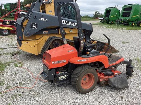 Image of Kubota ZD221 equipment image 2