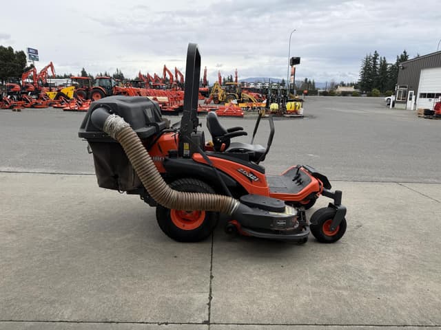 Image of Kubota ZD321 equipment image 4