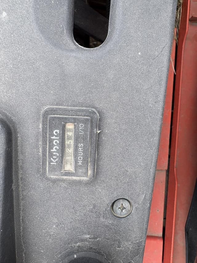 Image of Kubota ZD326 equipment image 1