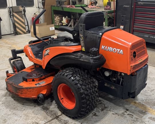 Image of Kubota ZD331 equipment image 3