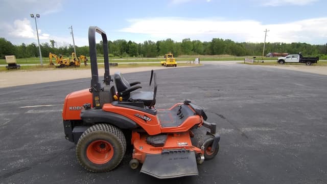 Image of Kubota ZD331 equipment image 4