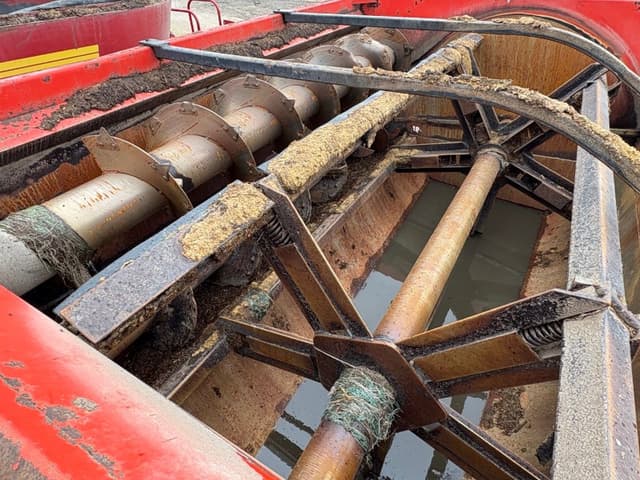 Image of Kuhn Knight 3136 equipment image 4