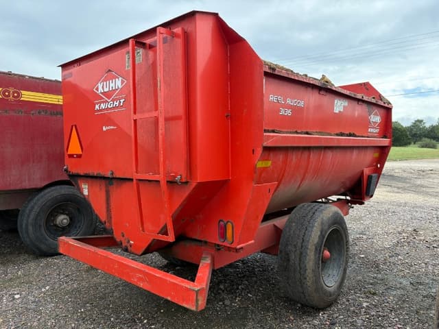 Image of Kuhn Knight 3136 equipment image 3