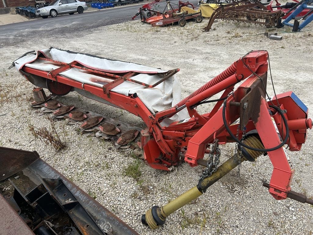 2010 Kuhn GMD800 Equipment Image0