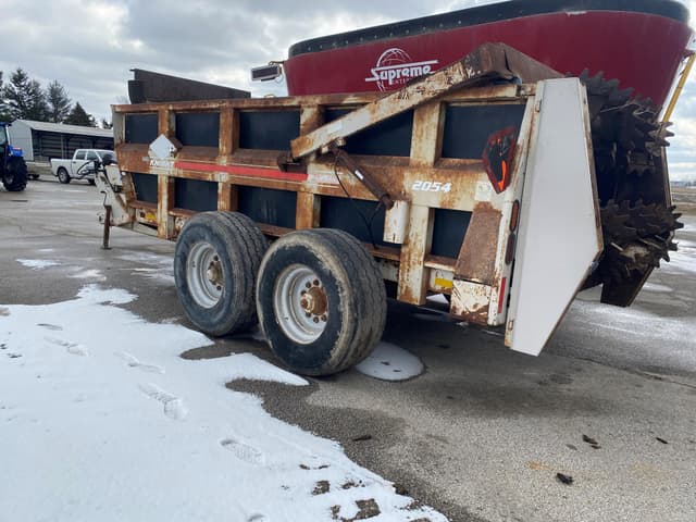 Image of Kuhn Knight 2054 equipment image 1