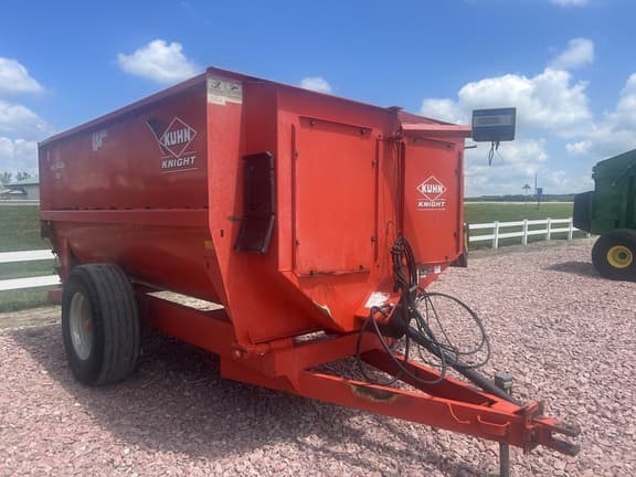 Image of Kuhn Knight 3130 equipment image 3