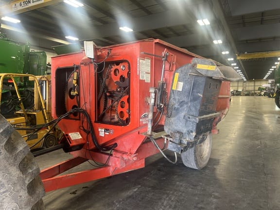 2010 Kuhn Knight 3130 Equipment Image0