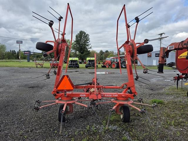 Image of Kuhn GF5202THA equipment image 3