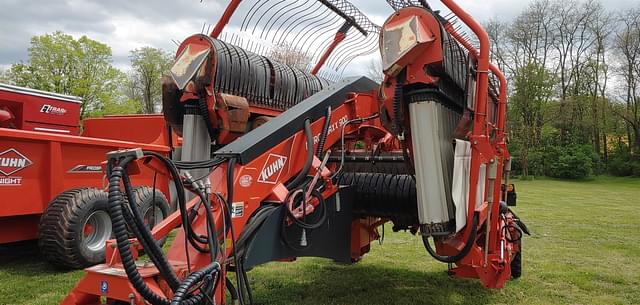 Image of Kuhn Merge-Maxx 900 equipment image 1