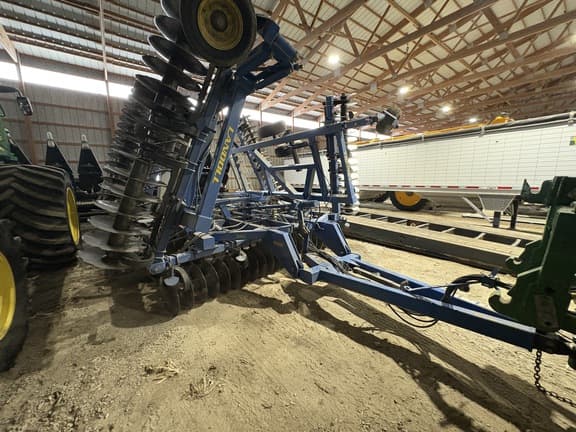 Image of Landoll 7430-33 Image 1